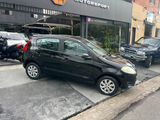 FIAT PALIO 1.0 MPI ATTRACTIVE 8V FLEX 4P MANUAL FIAT PALIO 1.0 MPI ATTRACTIVE 8V FLEX 4P MANUAL